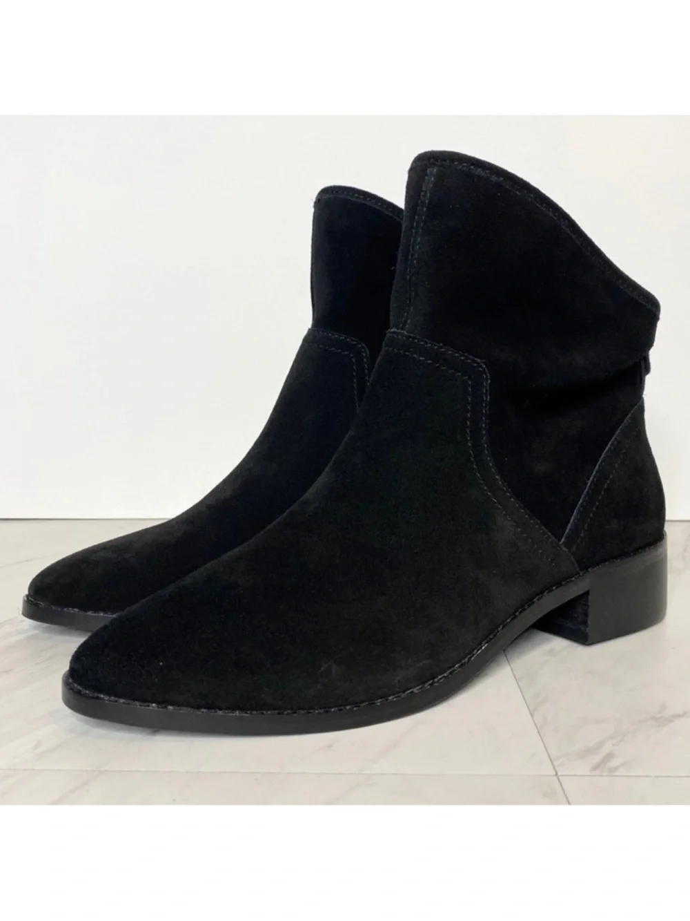 New! Lucky Brand Lollin Black Suede Bootie 7.5M